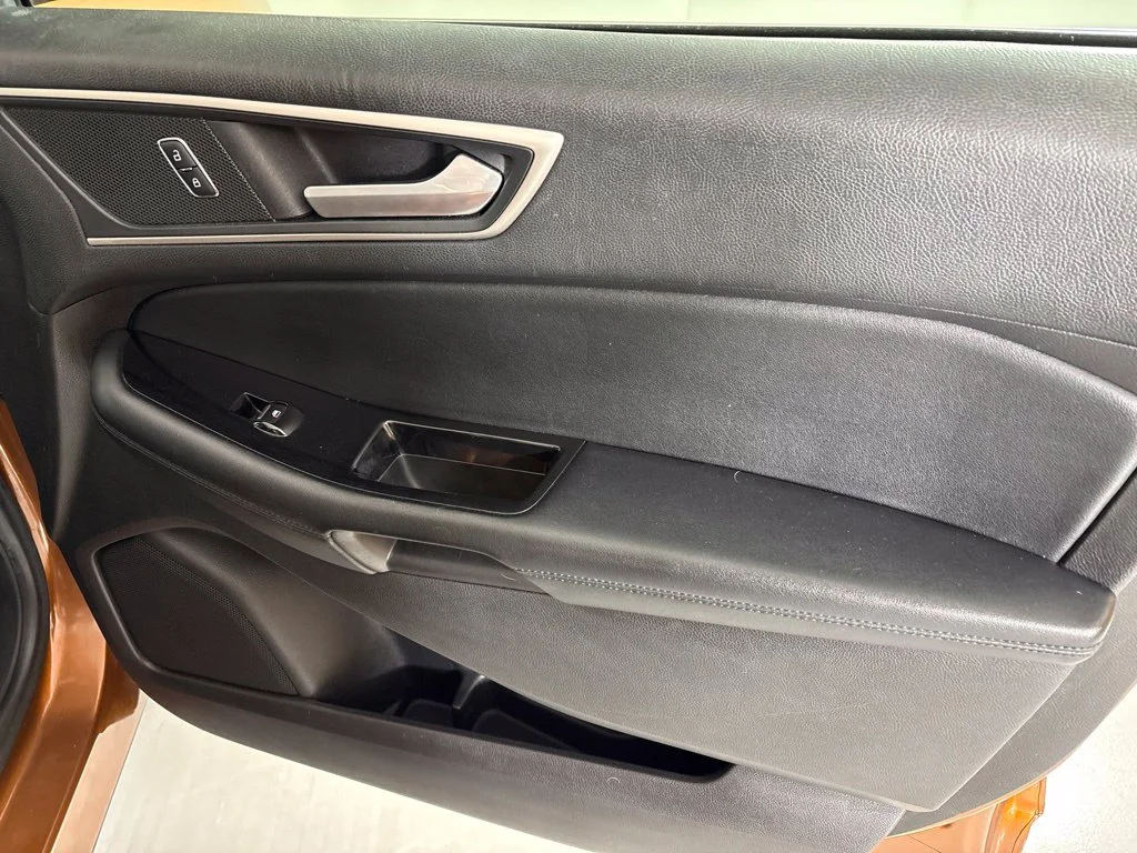 Used 2017 Red Ford SEL image 15