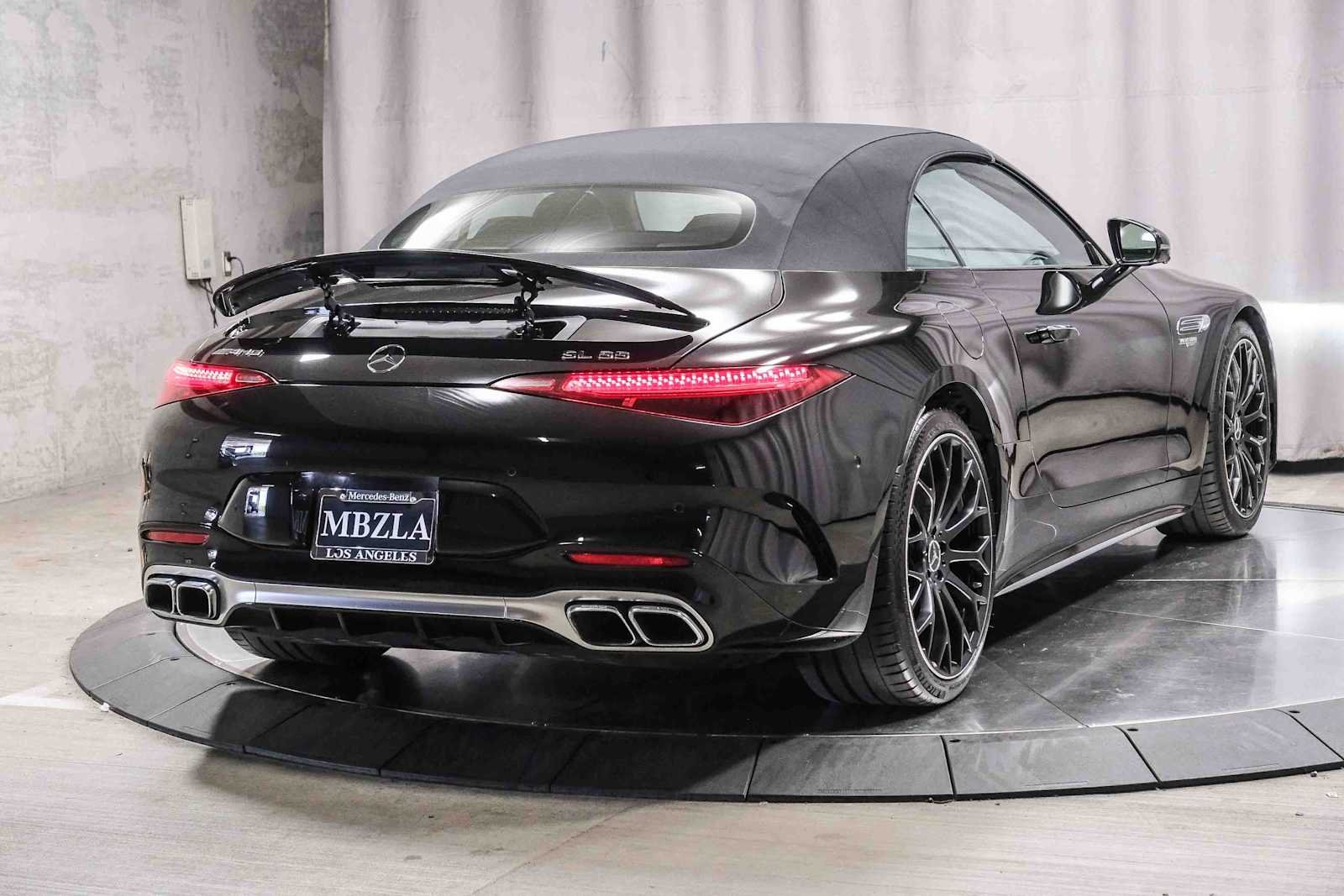 Certified Used 2023 Obsidian Black Metallic Mercedes-Benz AMG® SL 55 image 4