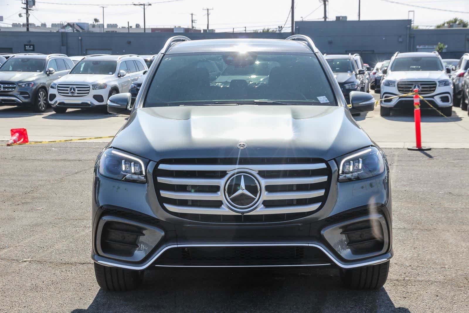 New 2026 Selenite Grey Metallic Mercedes-Benz GLS 580 image 2