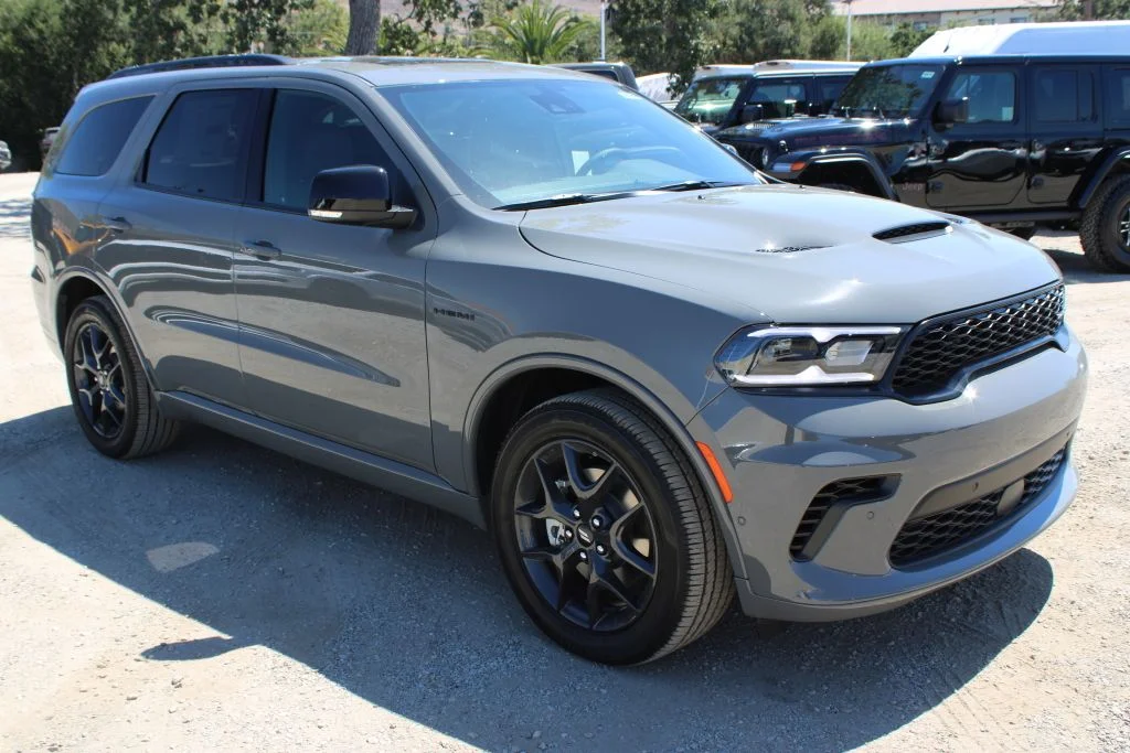 New 2026 Destroyer Gray Clear-Coat Exterior Paint Dodge GT Plus HEMI V8 image 3