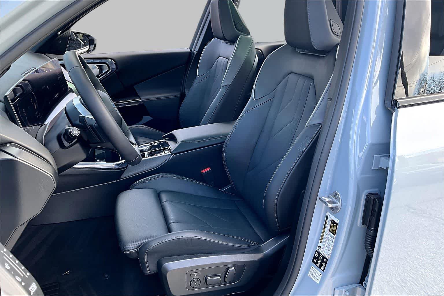 2026 BMW X3 30 - Photo 7