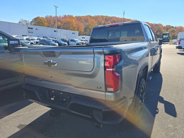 2026 Chevrolet Silverado 2500HD LT photo 4