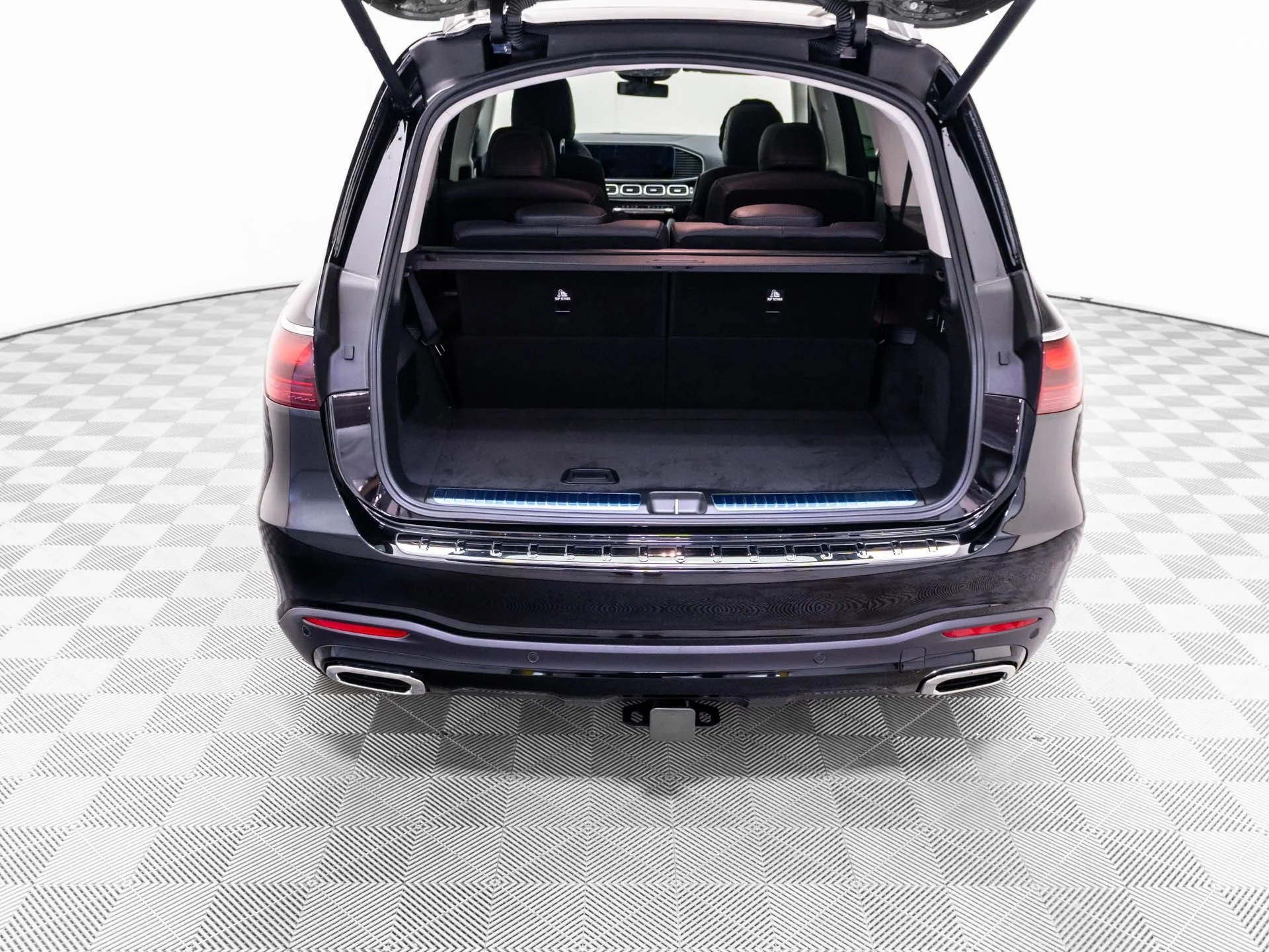New 2026 Black Mercedes-Benz GLS 450 image 37