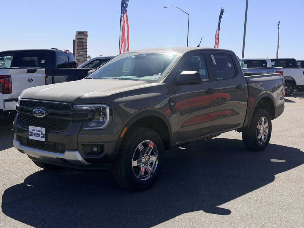 New 2026 Marsh Gray Ford XLT image 4