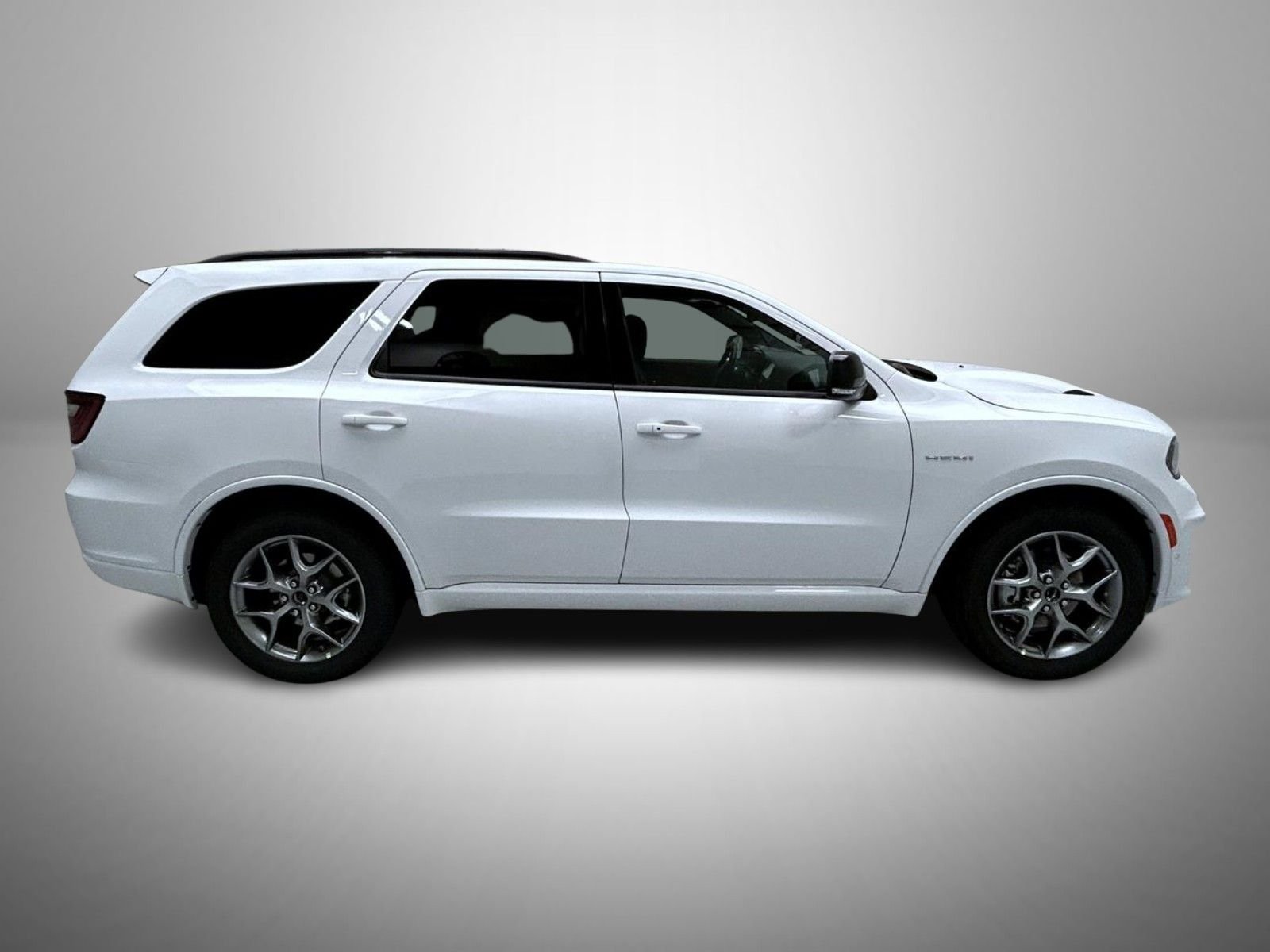 New 2026 White Knuckle Clear-Coat Exterior Paint Dodge GT Plus HEMI V8 image 4