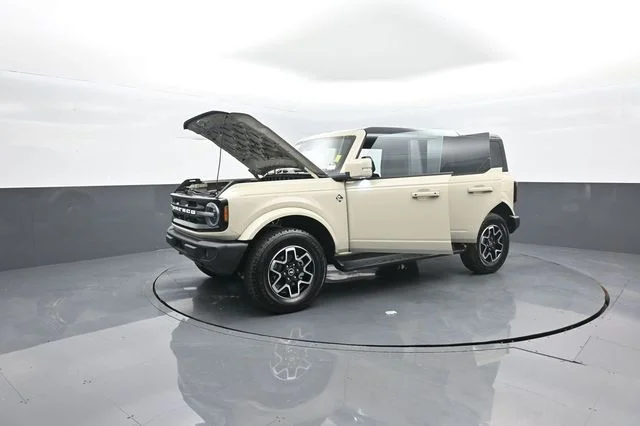 Certified Used 2025 Desert Sand Ford Outer Banks image 43