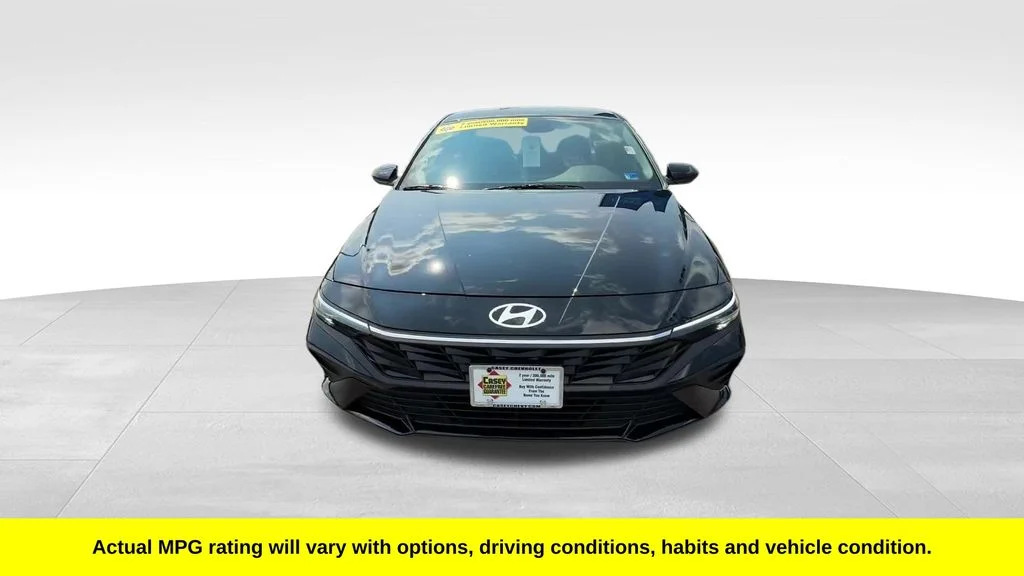 Used 2026 Black Hyundai SEL Sport image 2