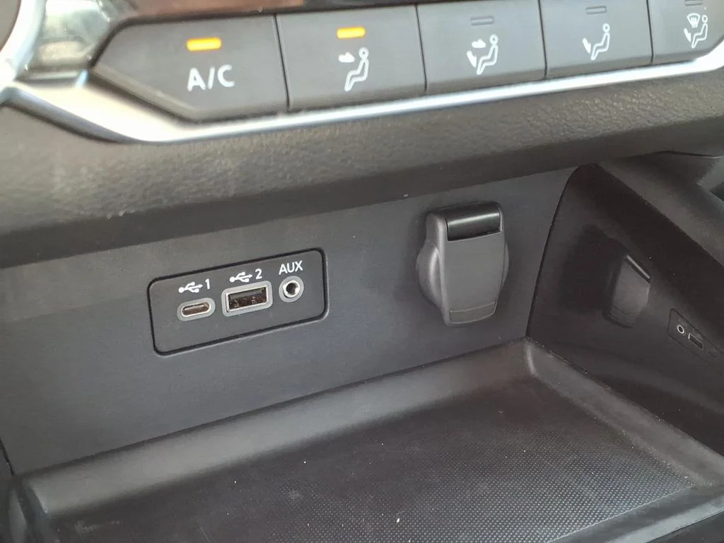Used 2023 Black Nissan 2.5 SR image 21