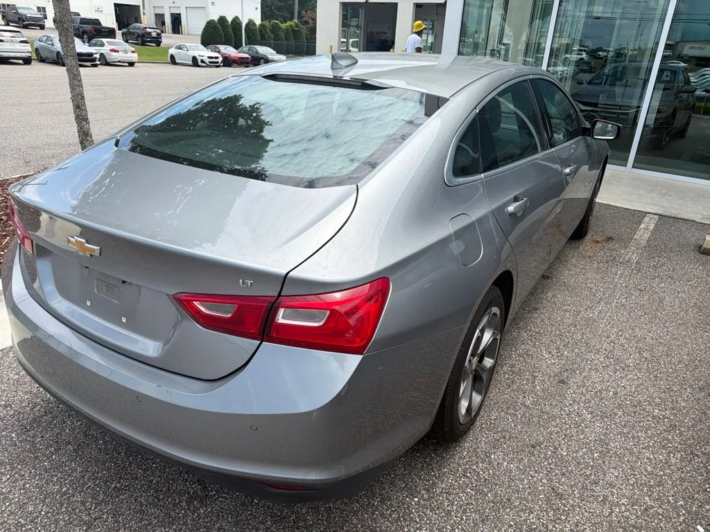Used 2024 Gray Chevrolet LT image 3