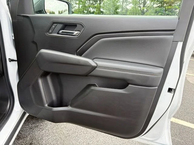 Used 2025 Summit White Chevrolet WT/LT image 14