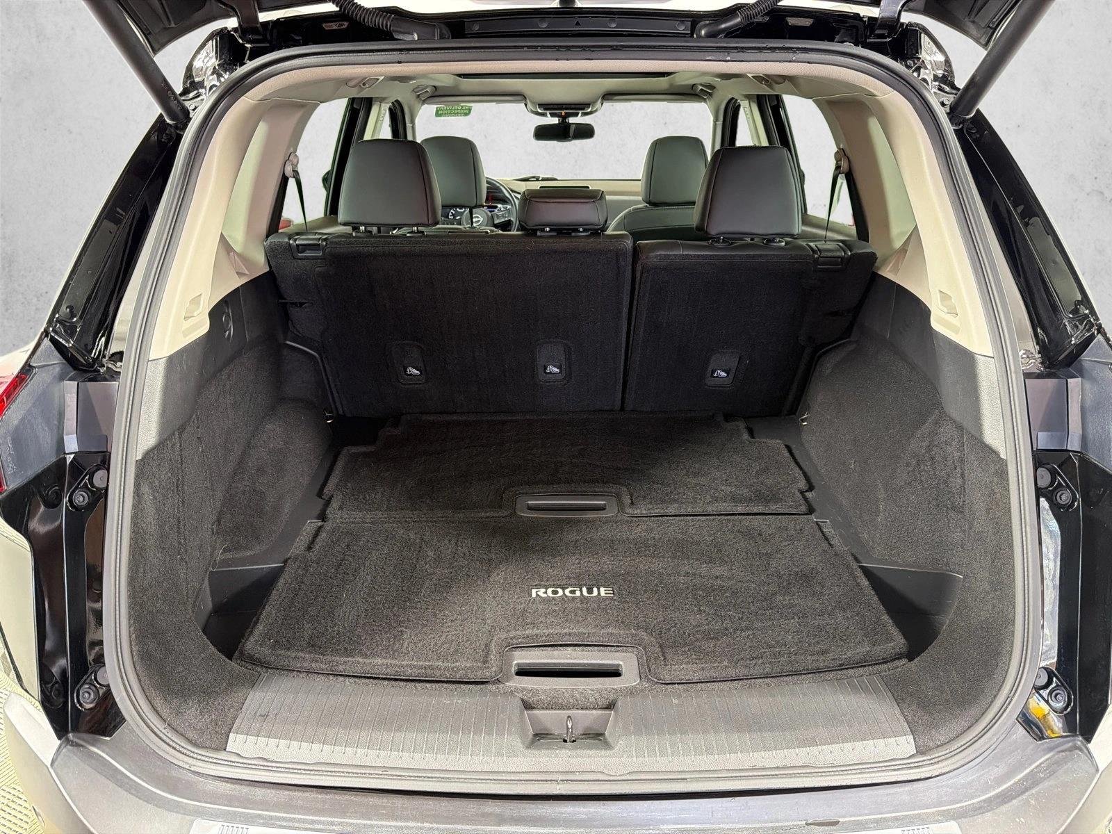 Used 2023 Super Black Nissan SL image 19