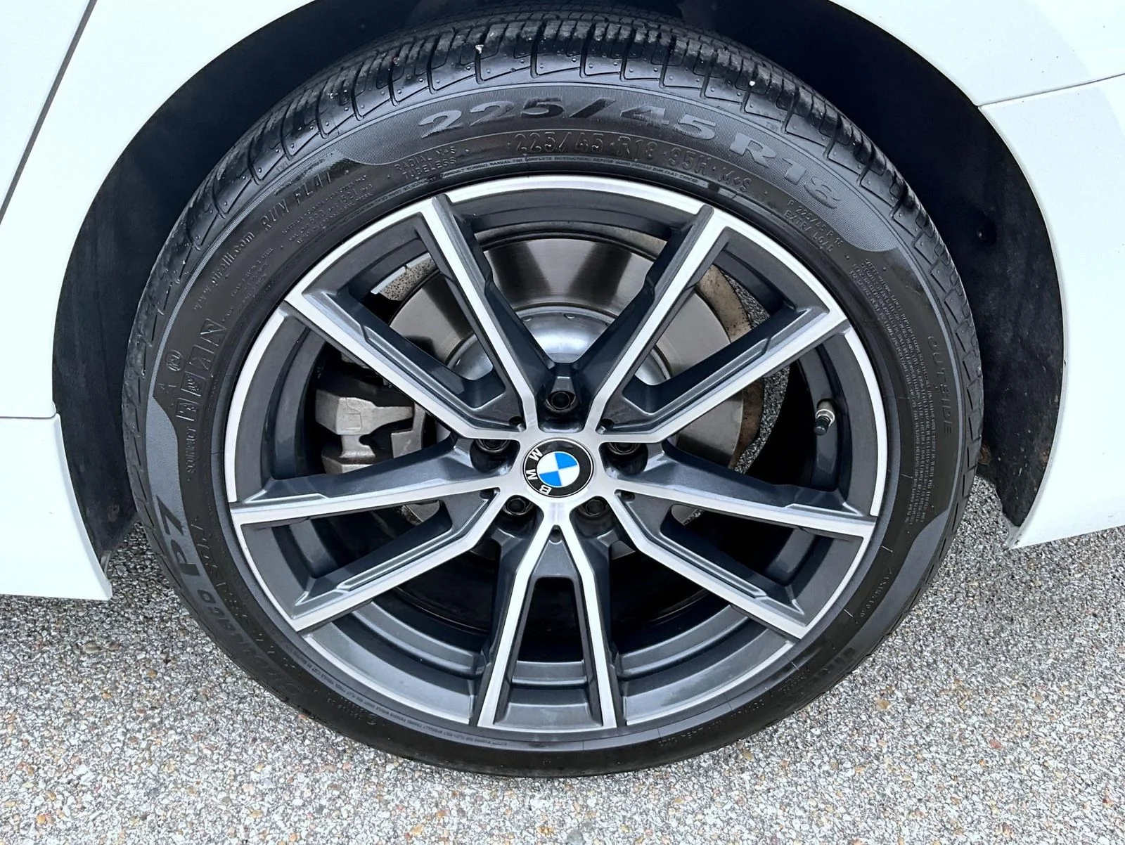 Used 2021 White BMW 330i xDrive image 24