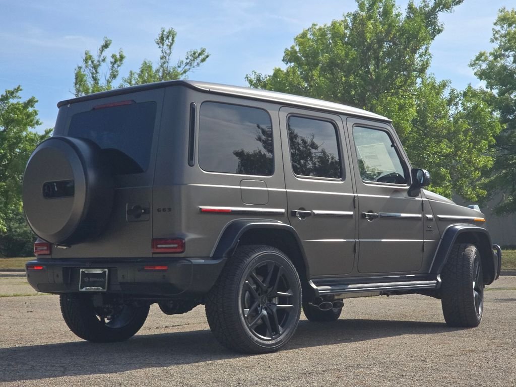 New 2027 MANUFAKTUR Monza Grey Magno Mercedes-Benz G 63 AMG® image 15