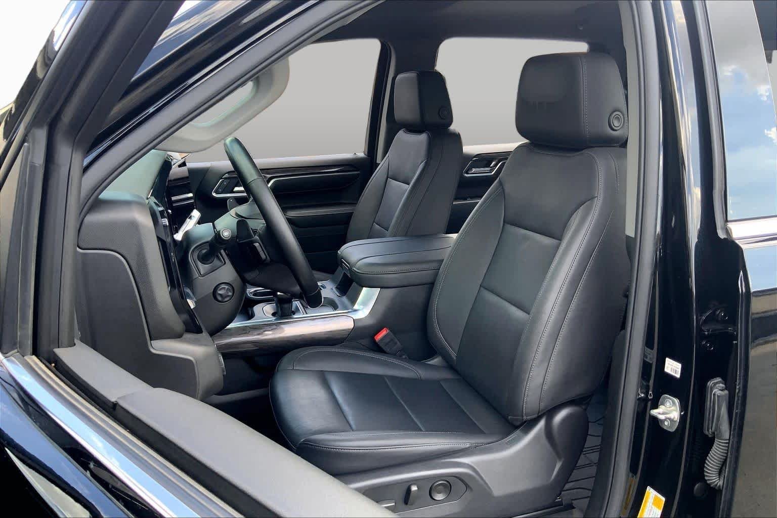 Used 2025 Black Chevrolet LTZ image 8