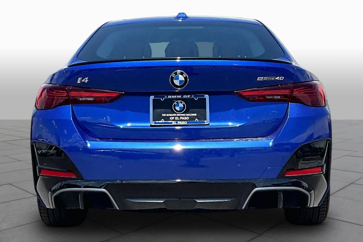 New 2026 Portimao Blue Metallic BMW eDrive40 image 4