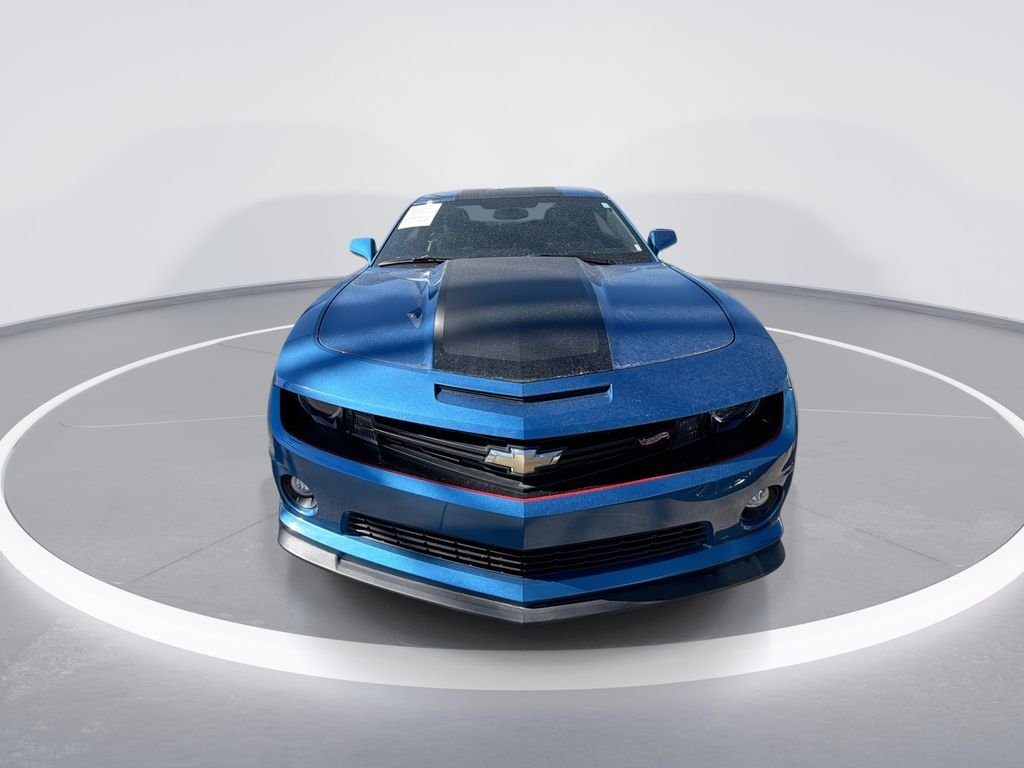 Used 2013 Blue Chevrolet SS image 3