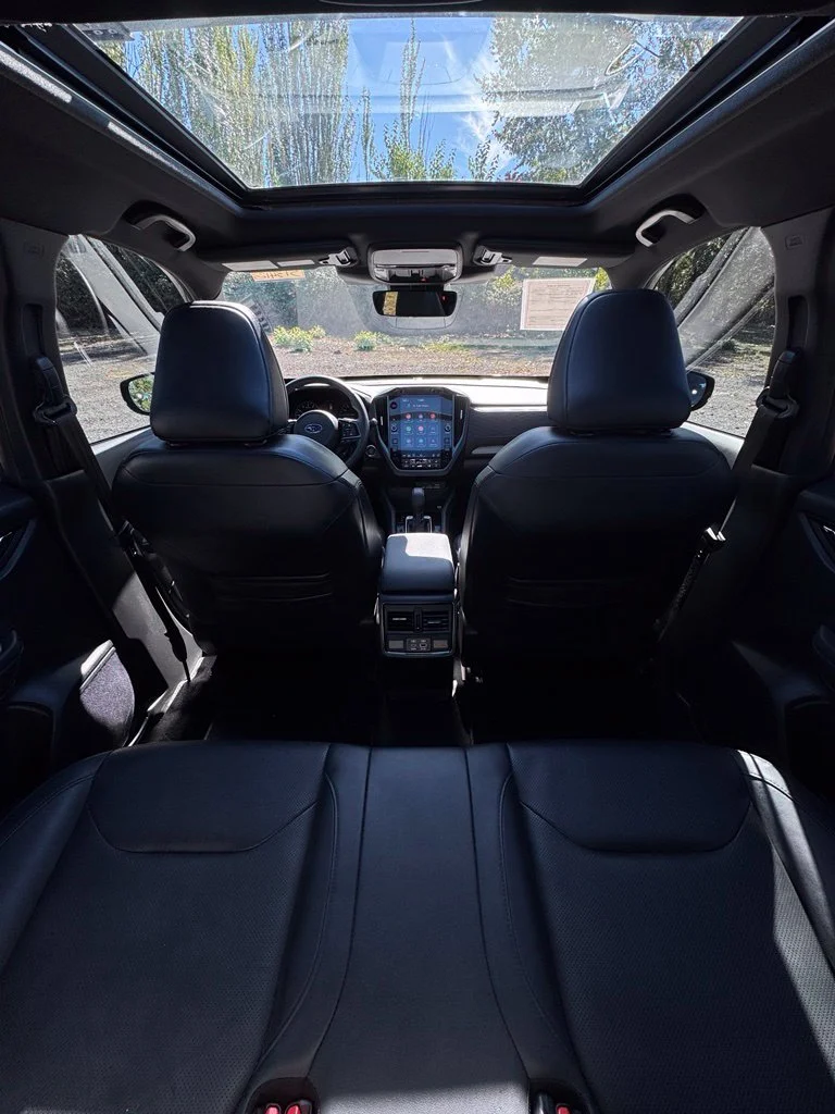 Used 2025 River Rock Pearl Subaru Limited image 13