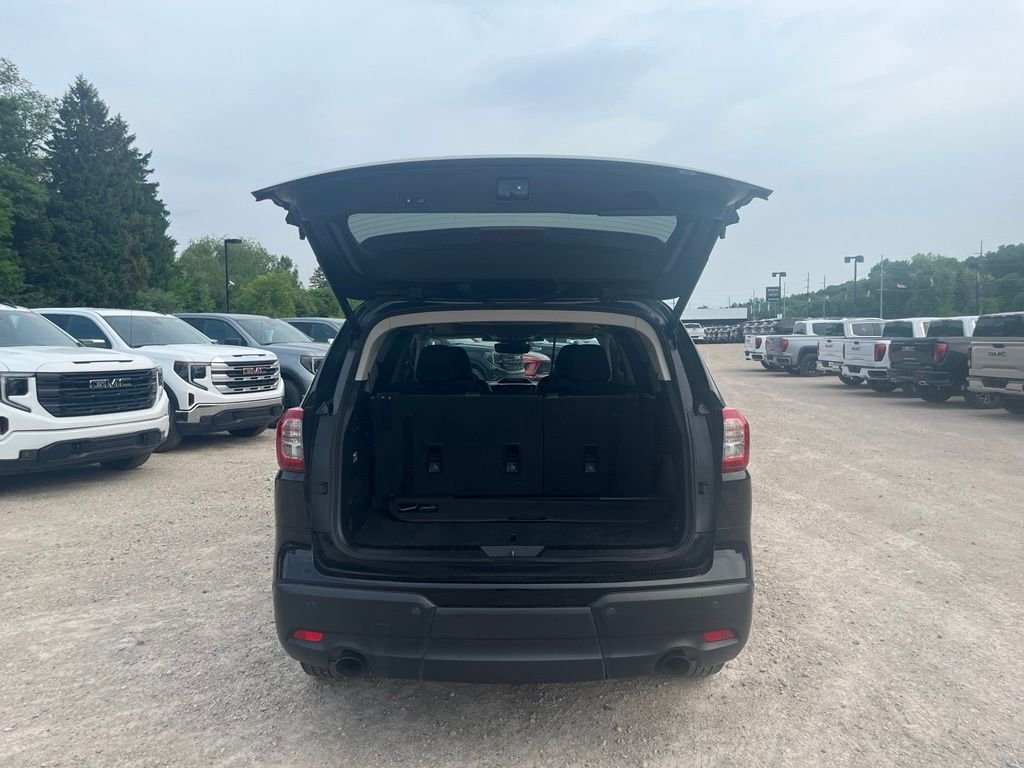 Used 2023 Crystal Black Silica Subaru Onyx Edition image 8