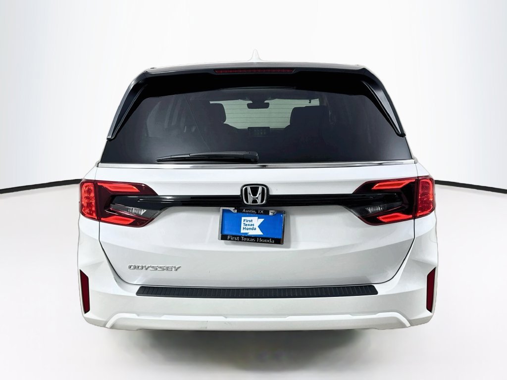 Certified Used 2026 Platinum White Pearl Honda EX-L image 49