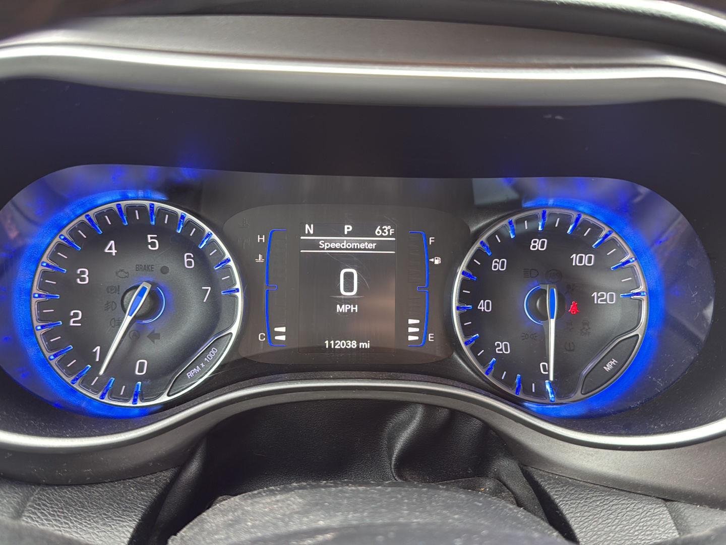 Used 2020 Ocean Blue Metallic Chrysler Touring L image 10