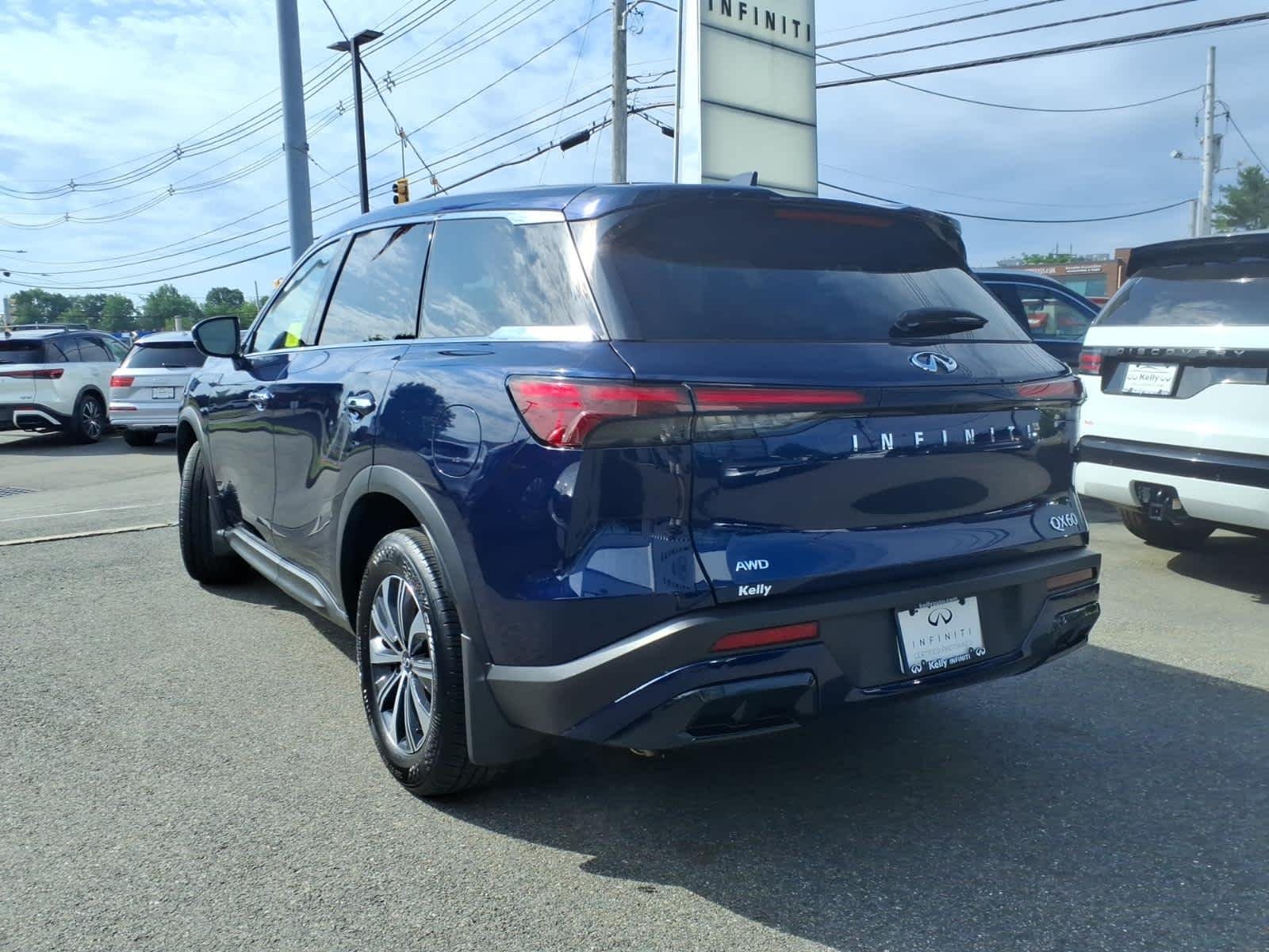 Certified Used 2025 Grand Blue INFINITI PURE image 7
