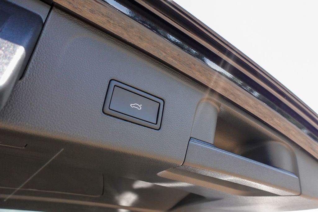 2026 Volkswagen Atlas SE w/Tech - Photo 29