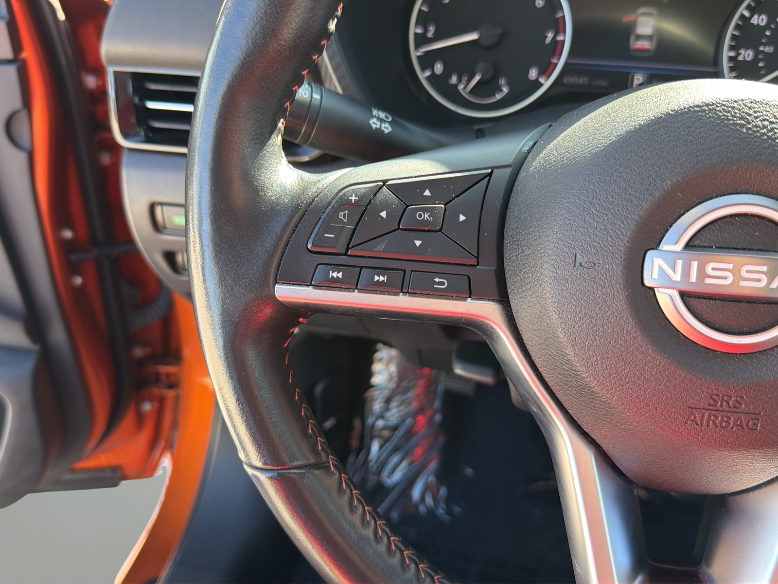 Certified Used 2025 Orange Nissan SR image 17