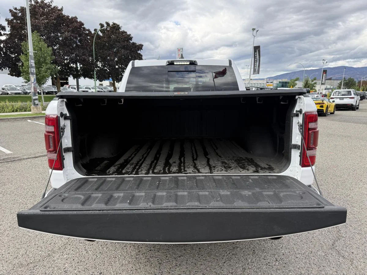 Used 2022 White RAM Limited image 6