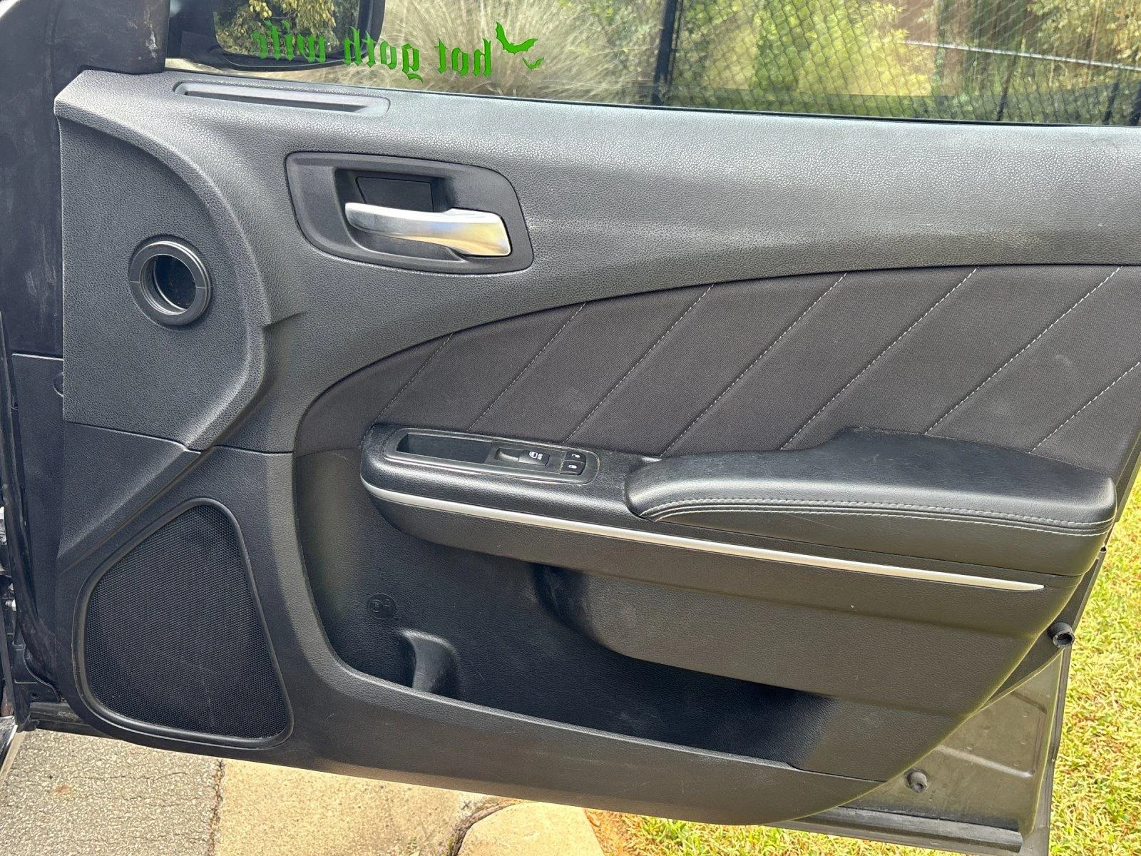 Used 2019 Granite Pearlcoat Dodge SXT image 34
