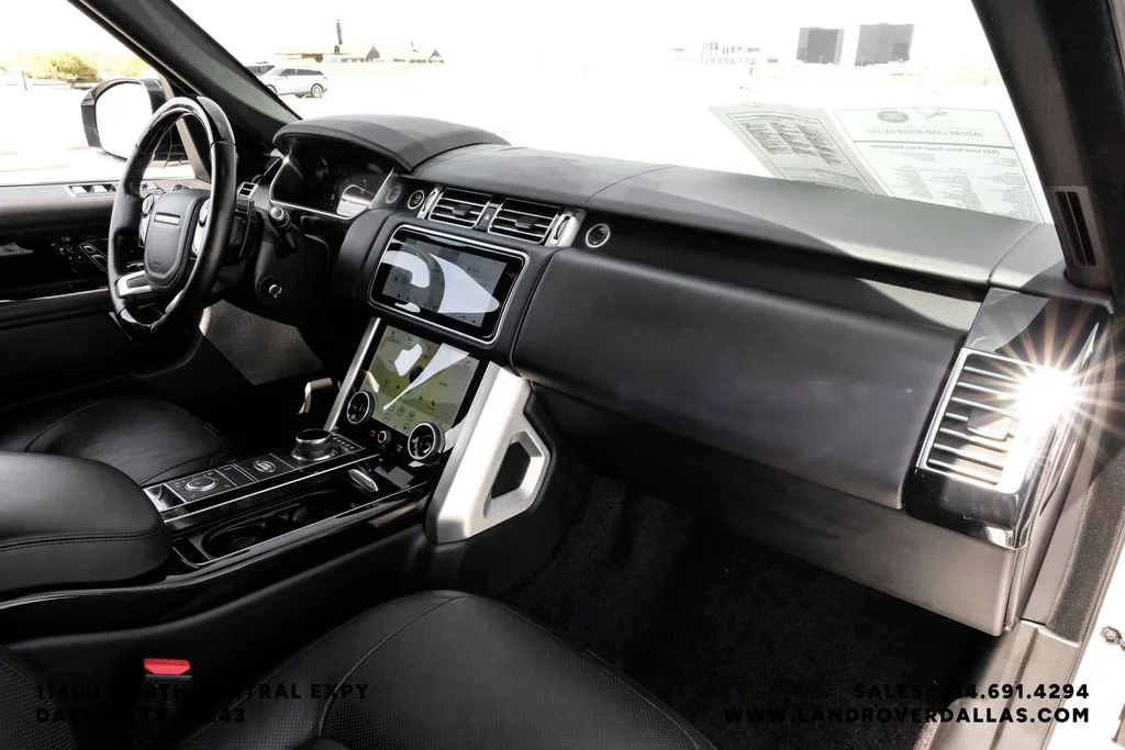 Used 2021 Fuji White Land Rover Westminster image 12