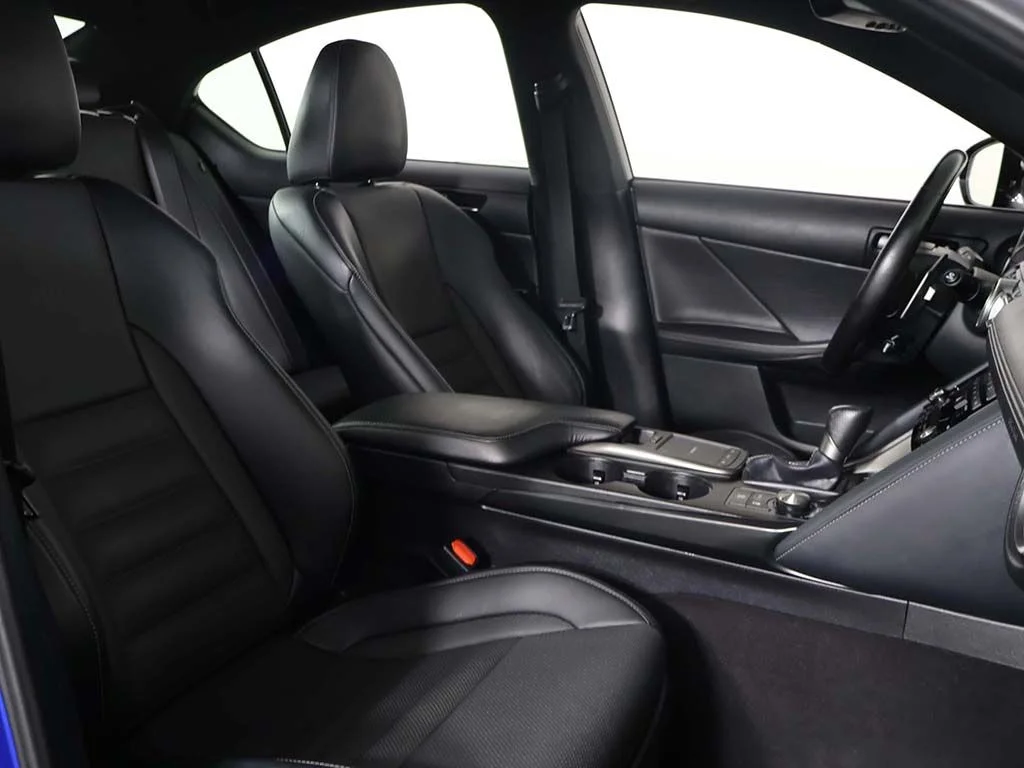 2021 Lexus IS 350 F SPORT - Photo 29
