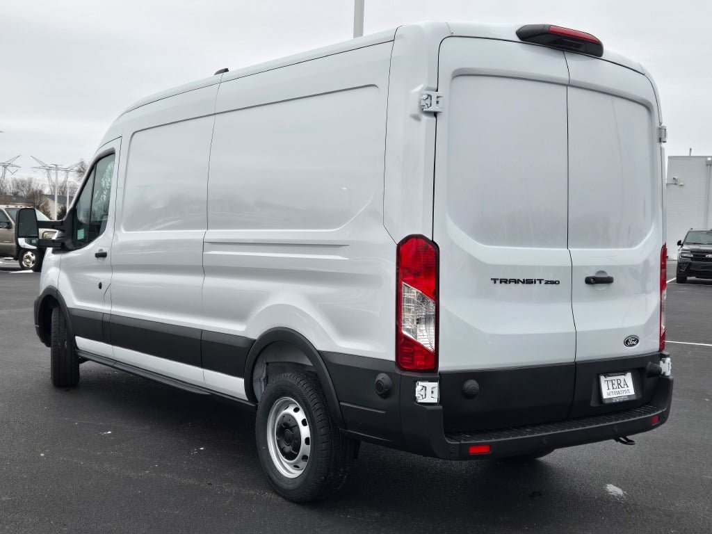 2026 Ford Transit Van Base - Photo 13