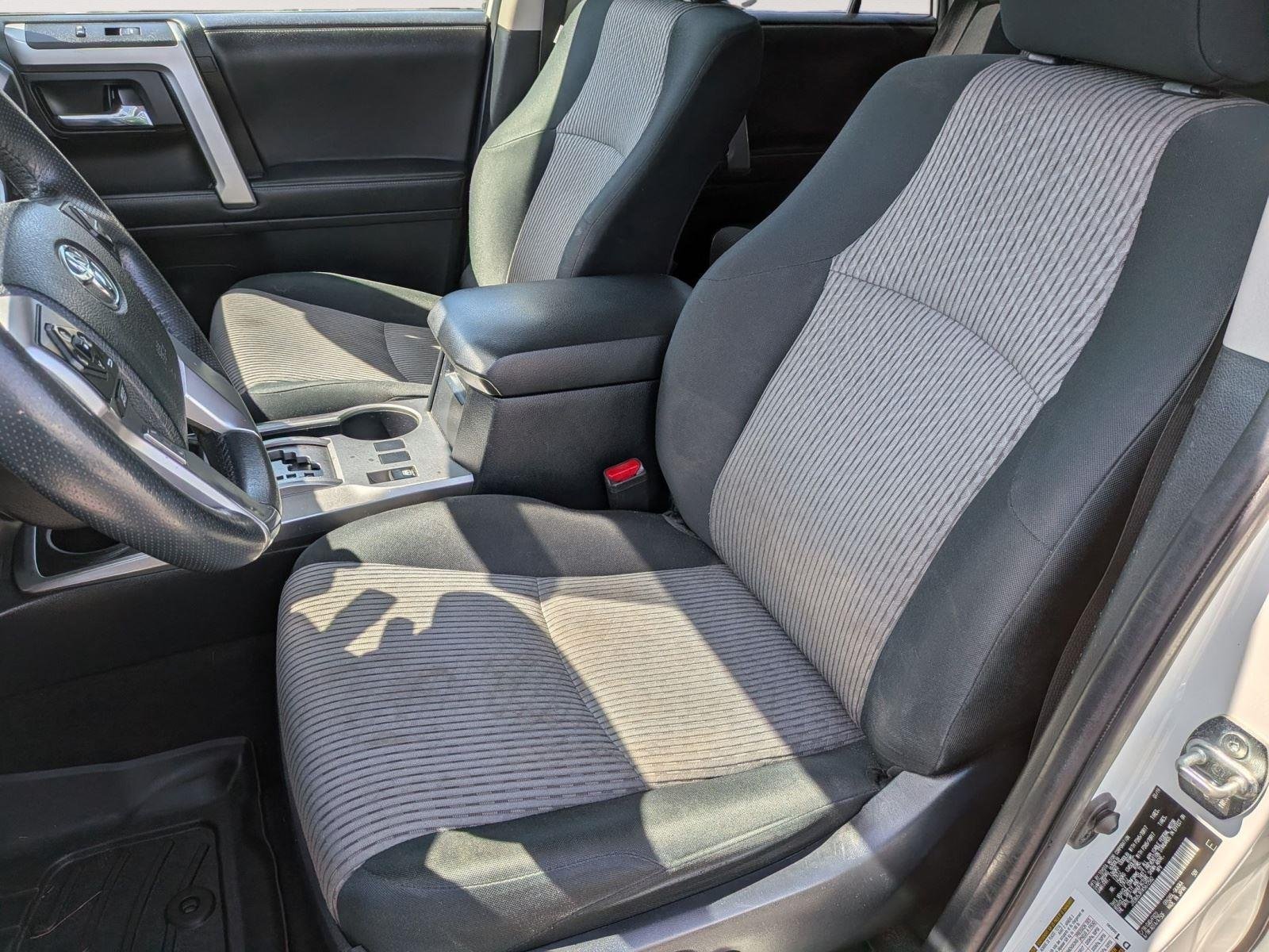 Used 2019 Super White Toyota SR5 image 63