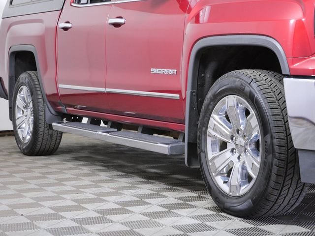 Used 2018 GMC Sierra 1500 SLT with VIN 3GTU2NEC0JG584456 for sale in Shakopee, Minnesota