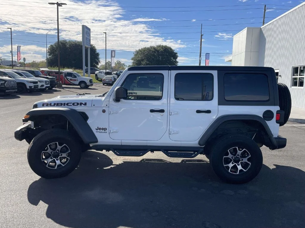 Used 2020 White Jeep Unlimited Rubicon image 6