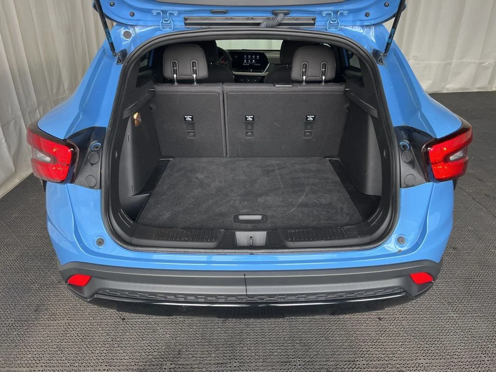 Used 2024 Blue Chevrolet 1RS image 24