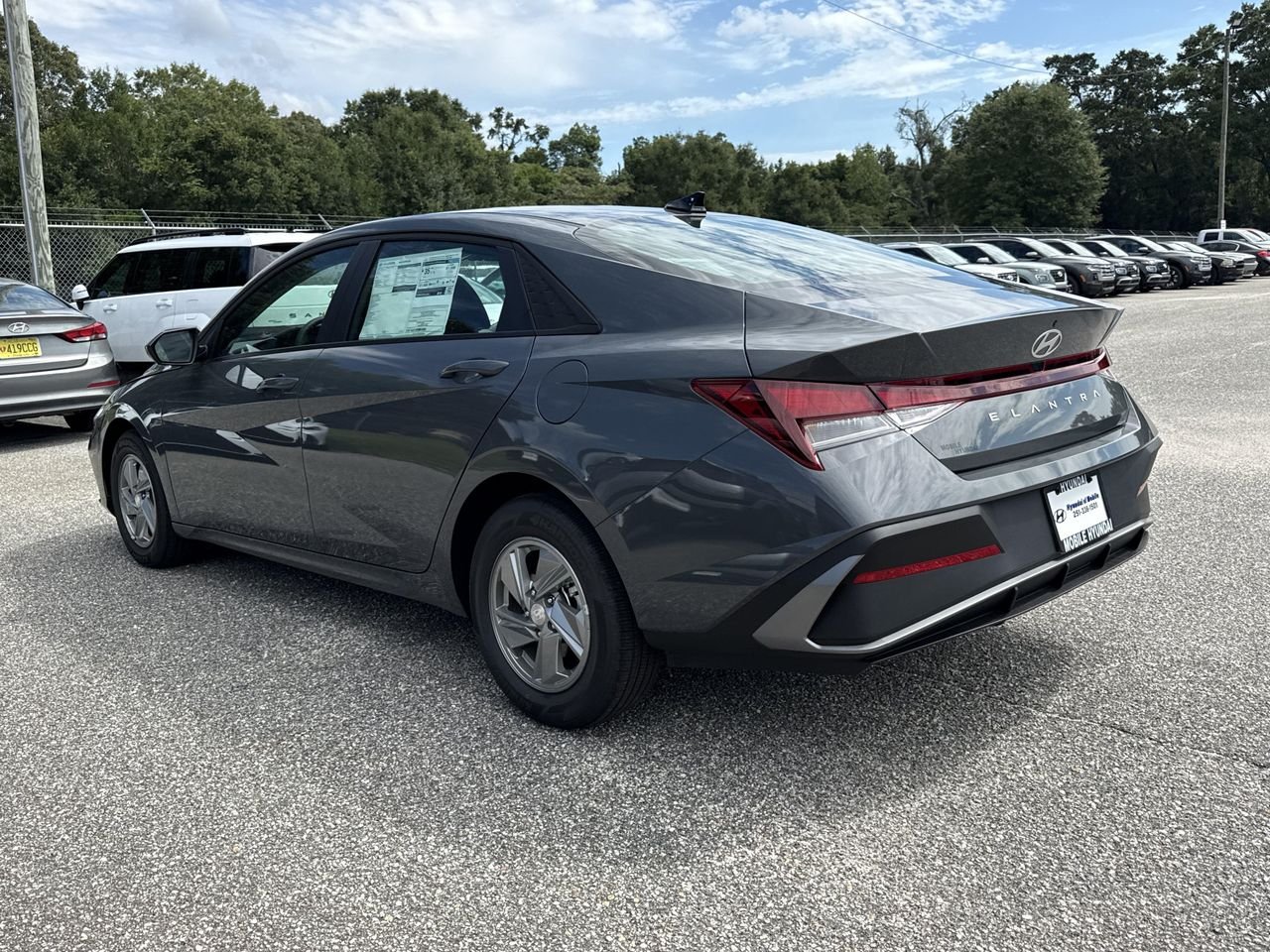 New 2026 Ecotronic Gray Hyundai SE image 9