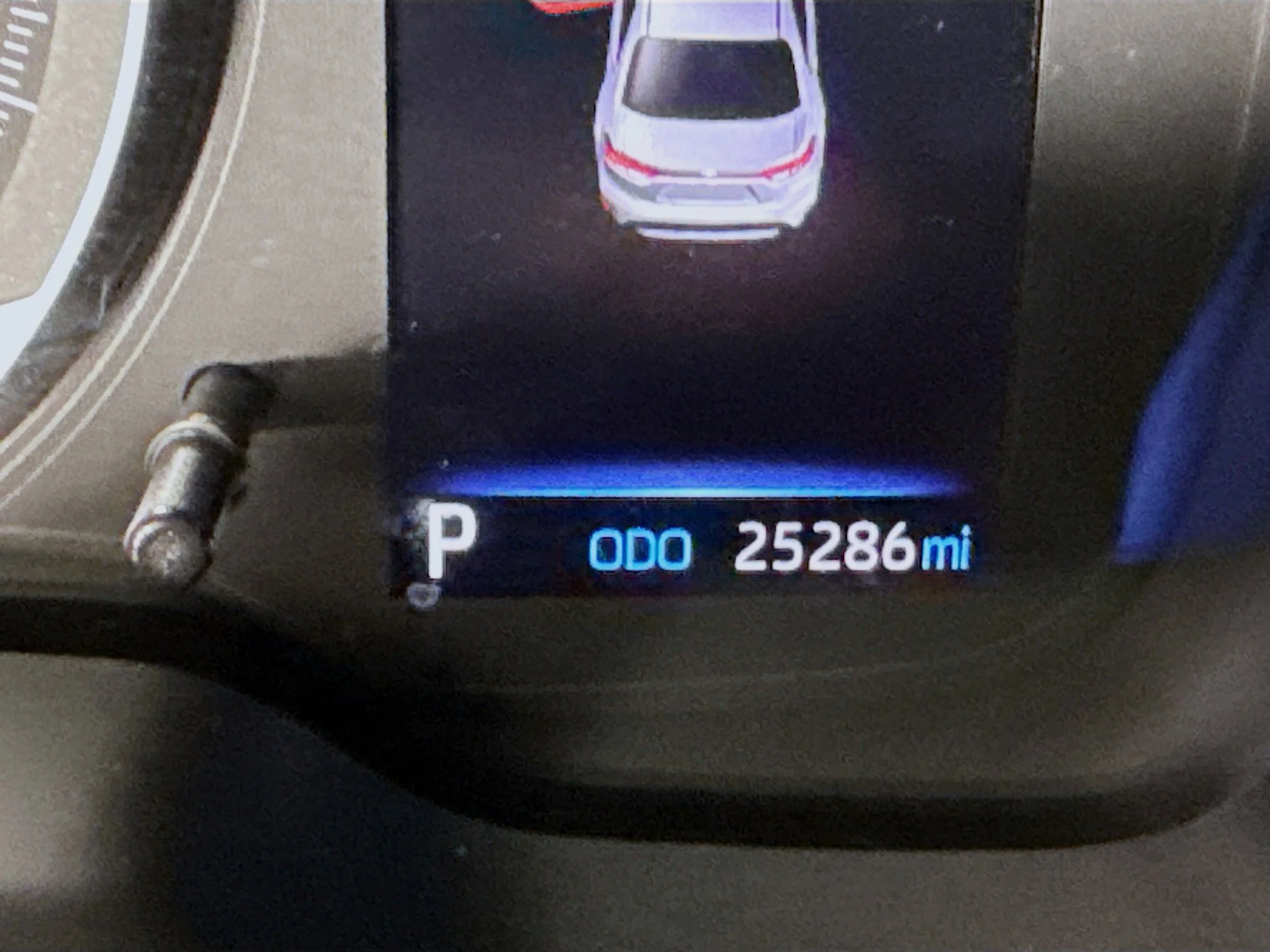 Used 2020 Blueprint Toyota LE image 12