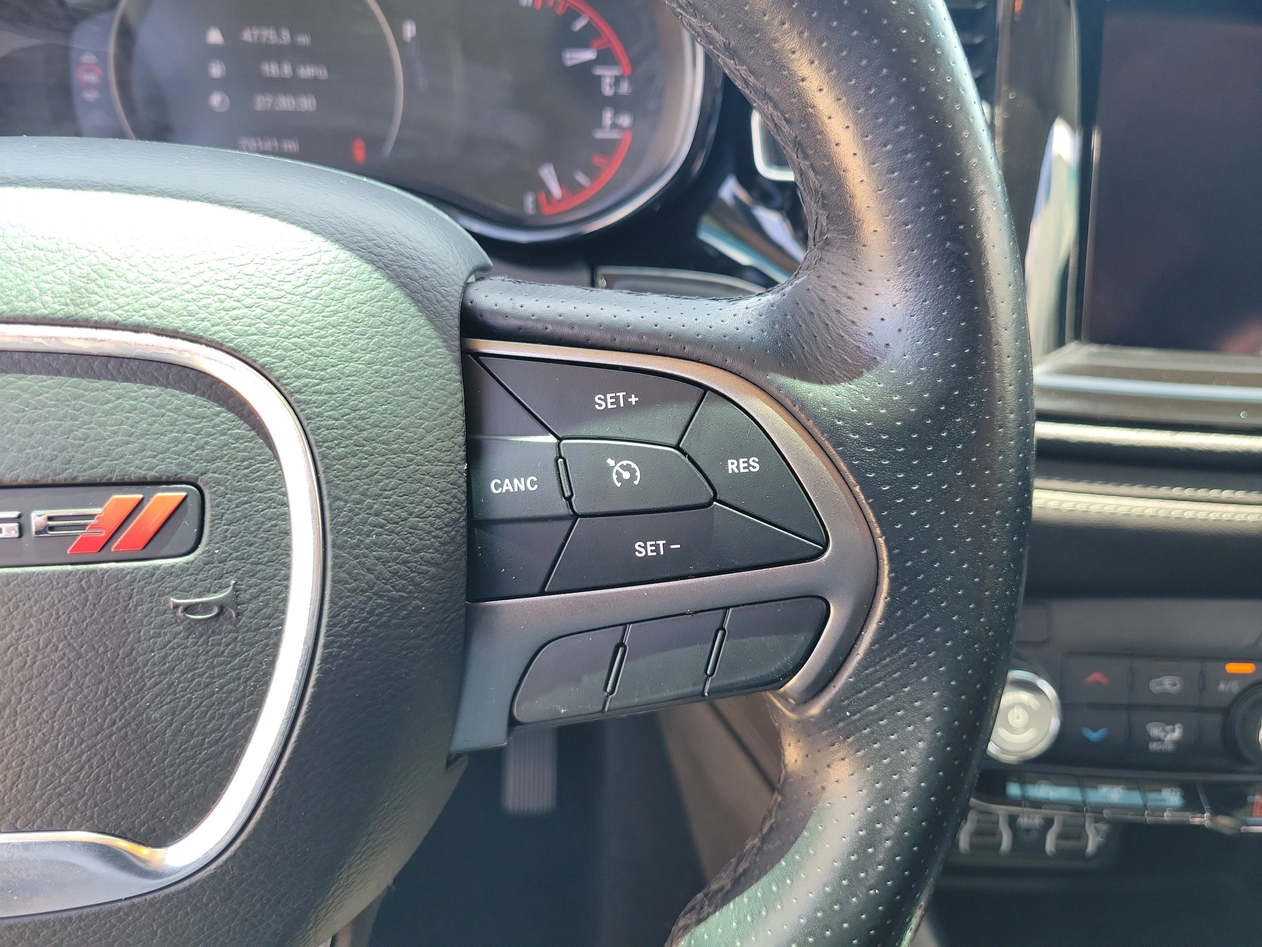 Used 2022 DB Black Clearcoat Dodge SXT image 24