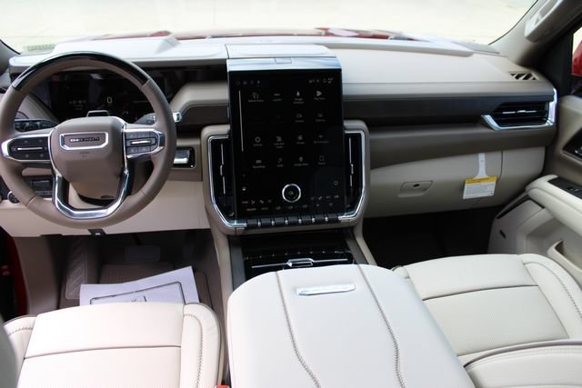2026 GMC Yukon XL Denali - Photo 29
