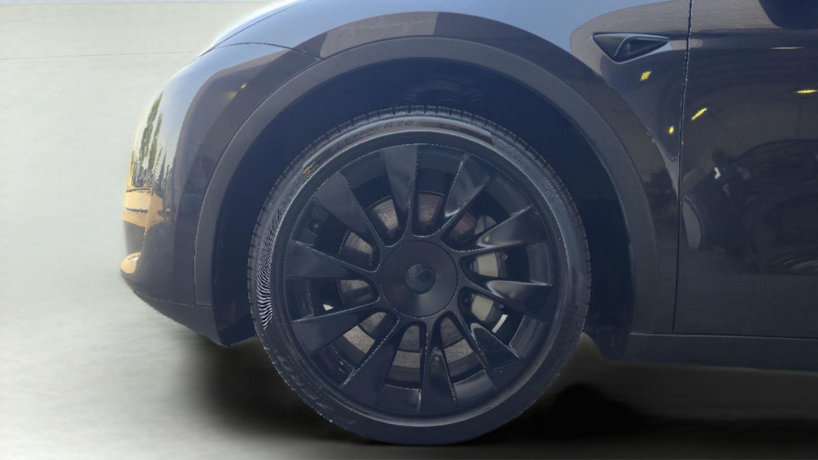 Used 2024 Solid Black Tesla Long Range image 11