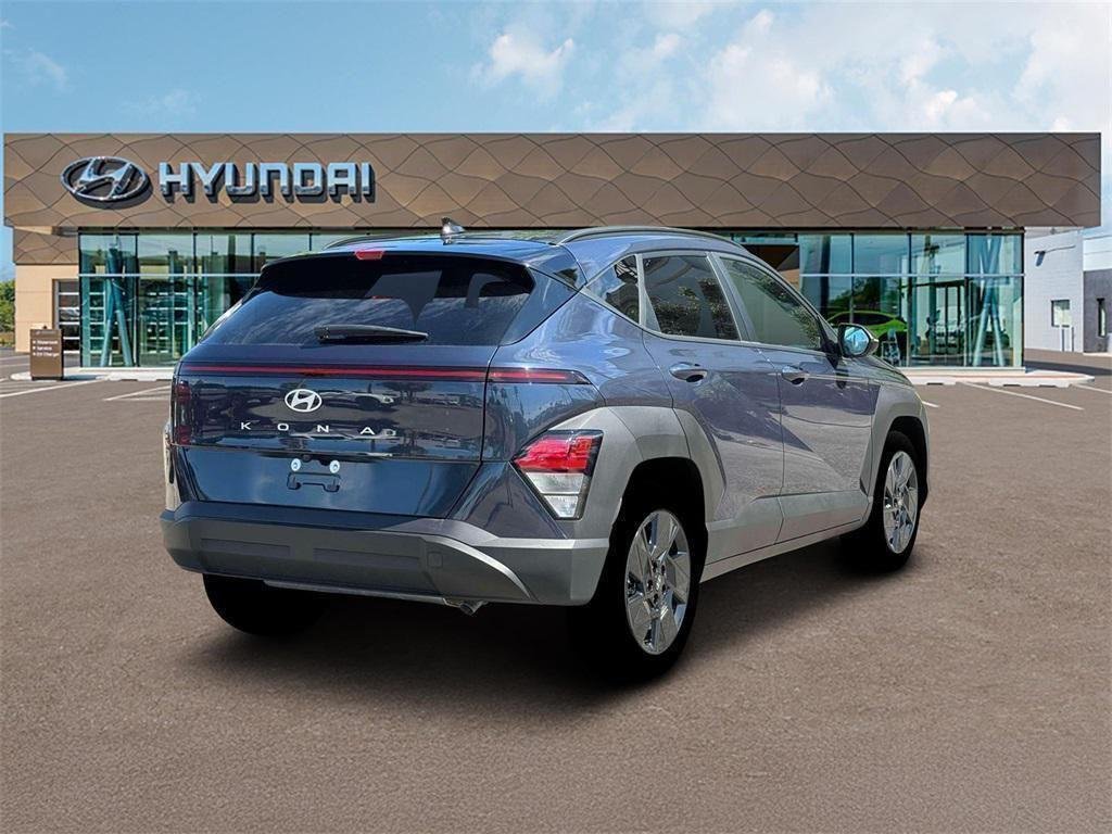 New 2026 Blue Hyundai SEL Sport FWD image 7