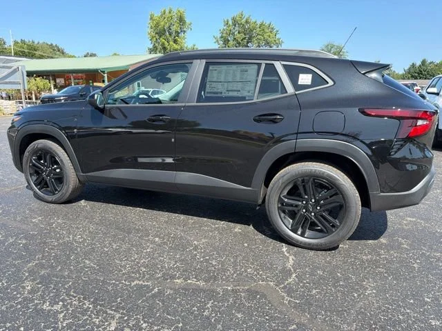 New 2026 Mosaic Black Metallic Chevrolet ACTIV image 5