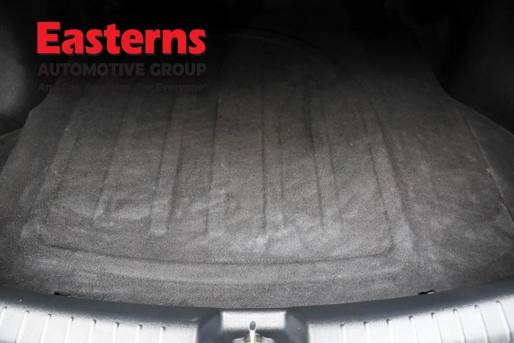Used 2021 Black Kia GT image 9
