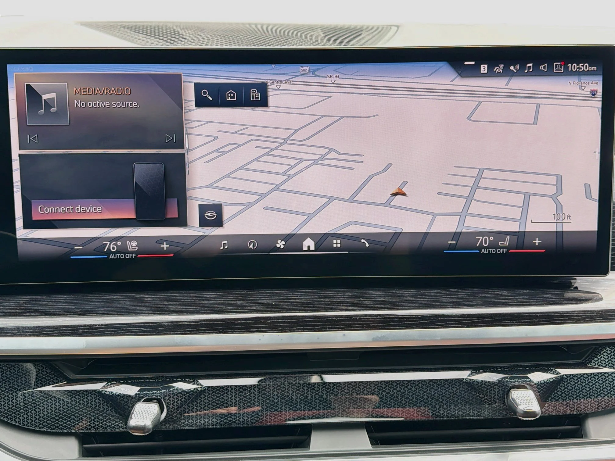 New 2027 Black Sapphire Metallic BMW xDrive40i image 28