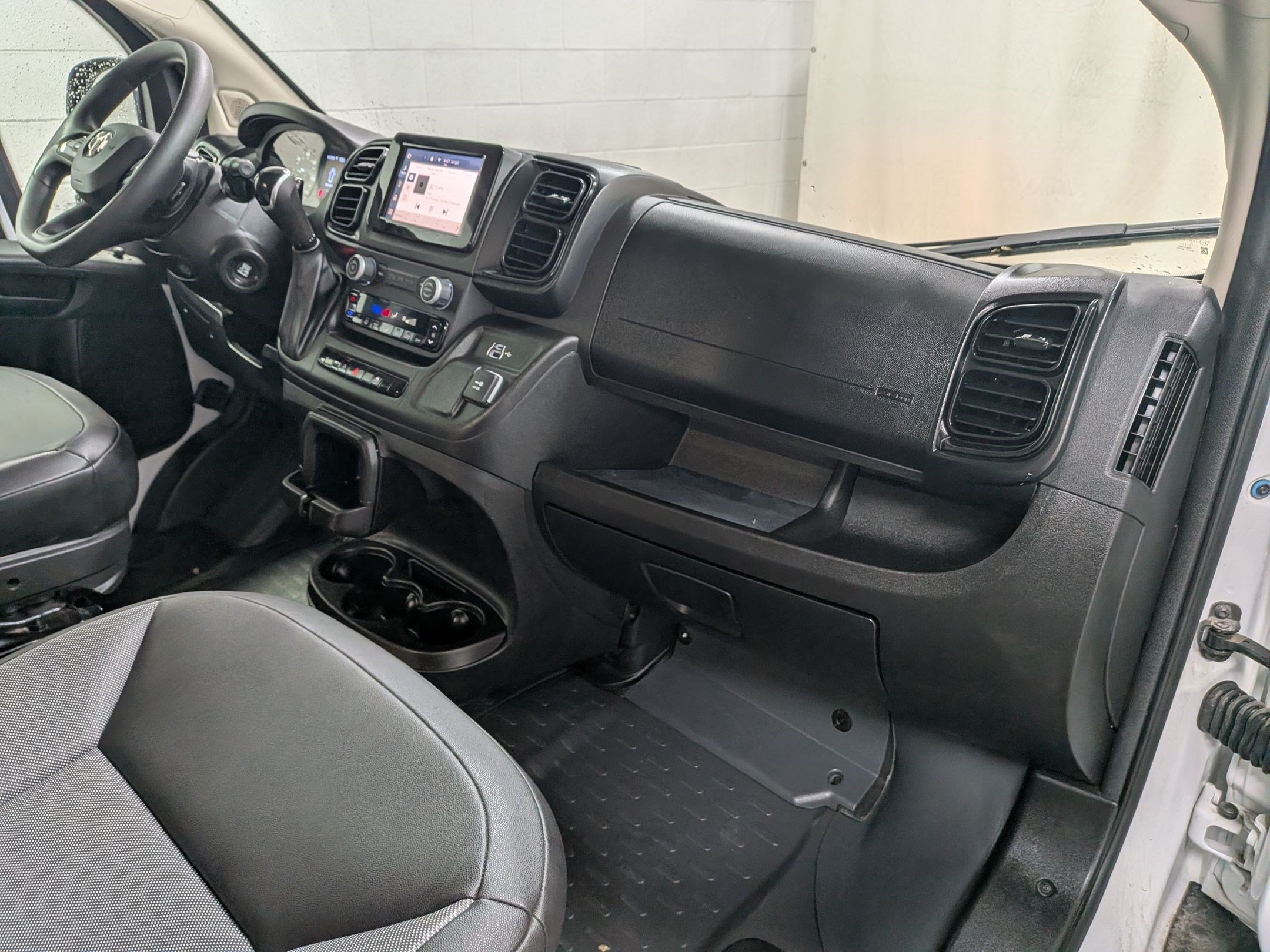 Used 2025 Bright White Clearcoat Ram Tradesman image 30