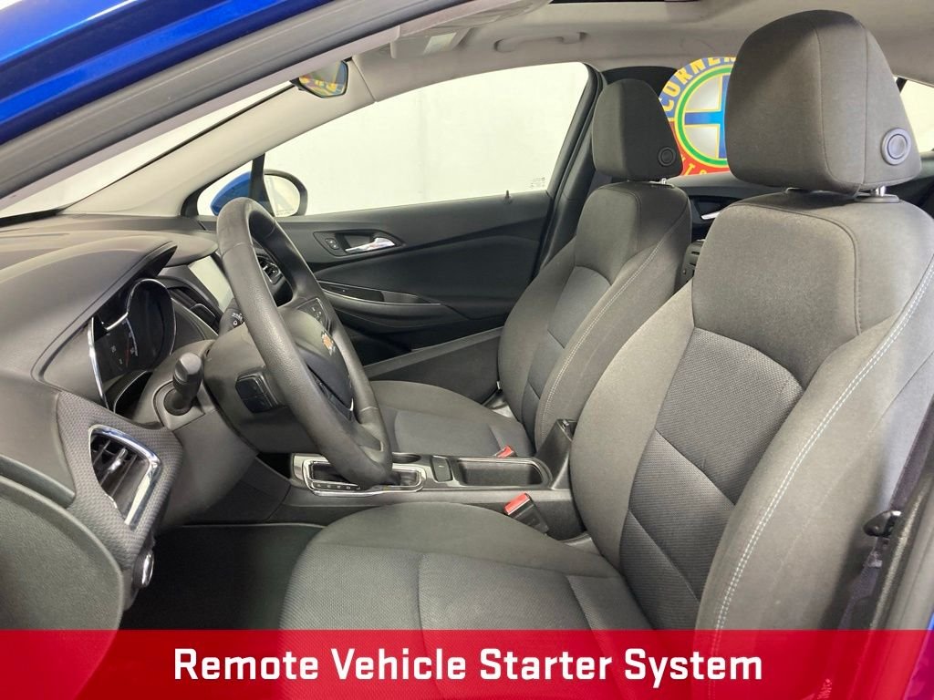 Used 2016 KINETIC BLUE METALLIC Chevrolet LT image 11