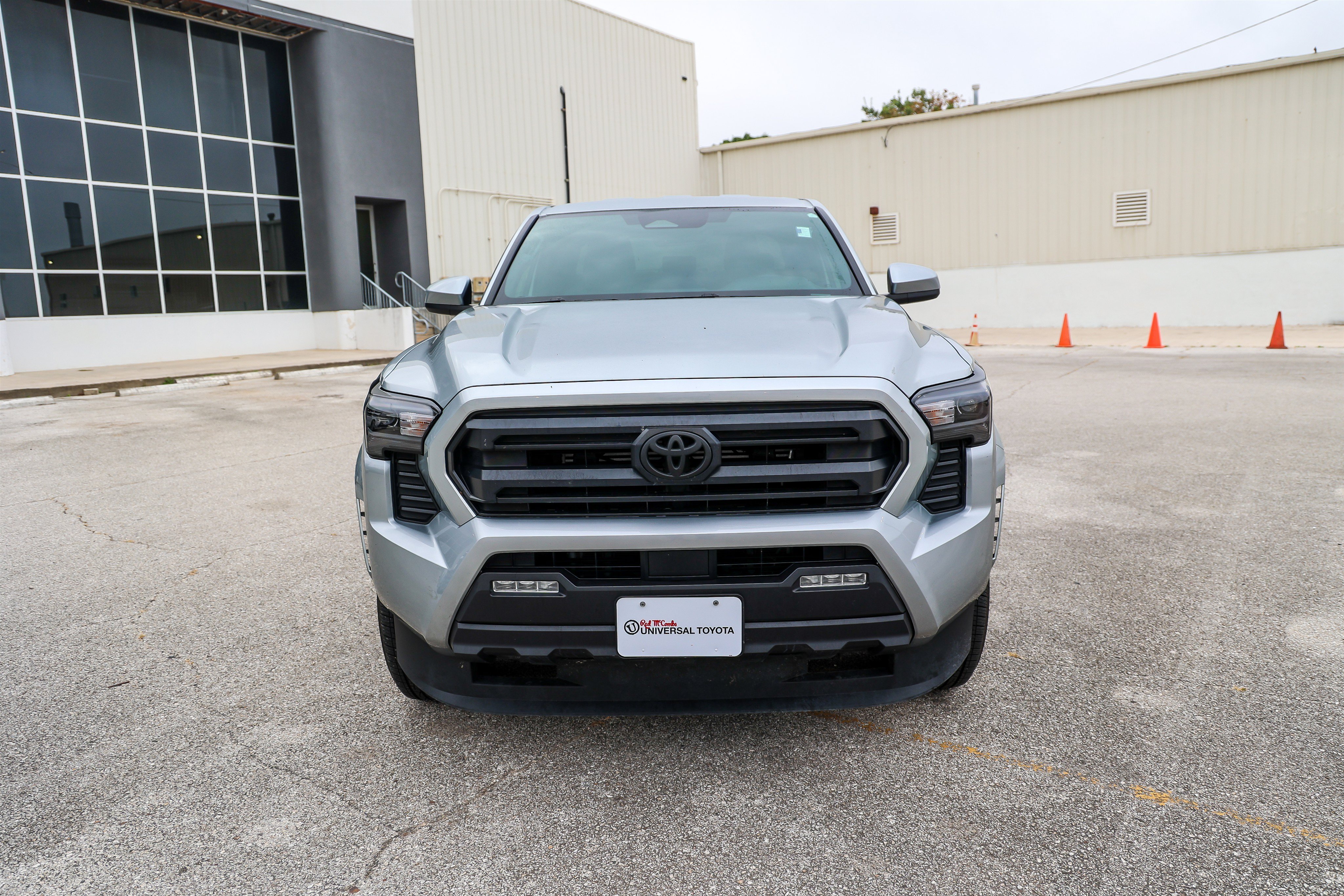 Used 2025 Silver Toyota SR5 image 2