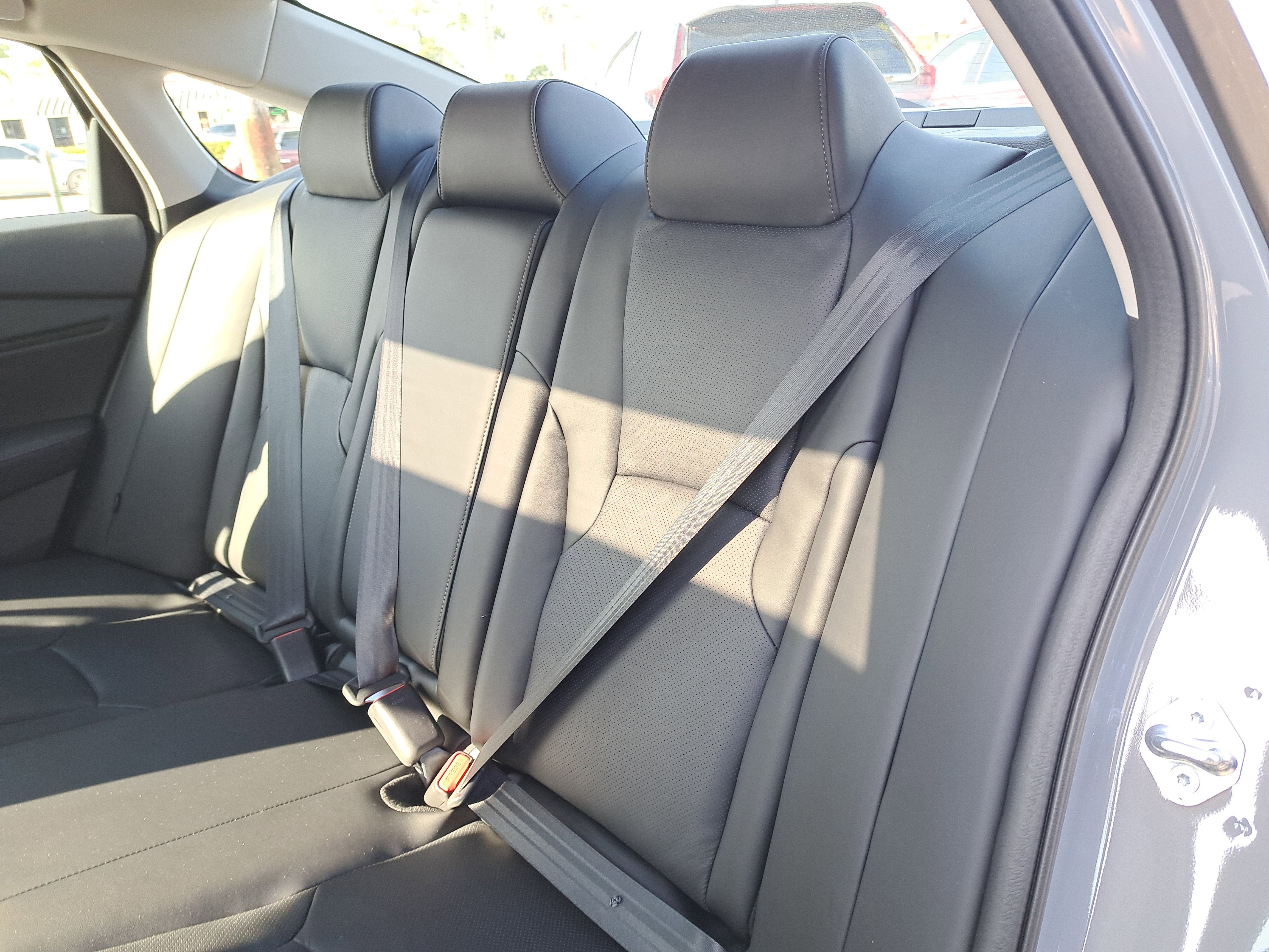 New 2026 Urban Gray Pearl Honda Touring image 12