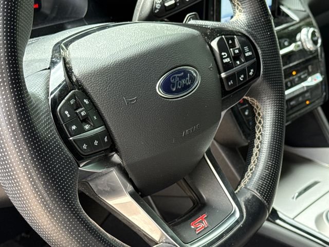 Used 2021 White Ford ST image 25